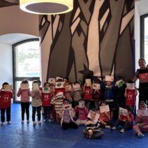 <span class="entry-title-primary">ScarabocchiArte: i libri del Premio Andersen interpretati dai bambini</span> <span class="entry-subtitle">con una testimonianza di Blanca Marinhâ Gutarra</span>